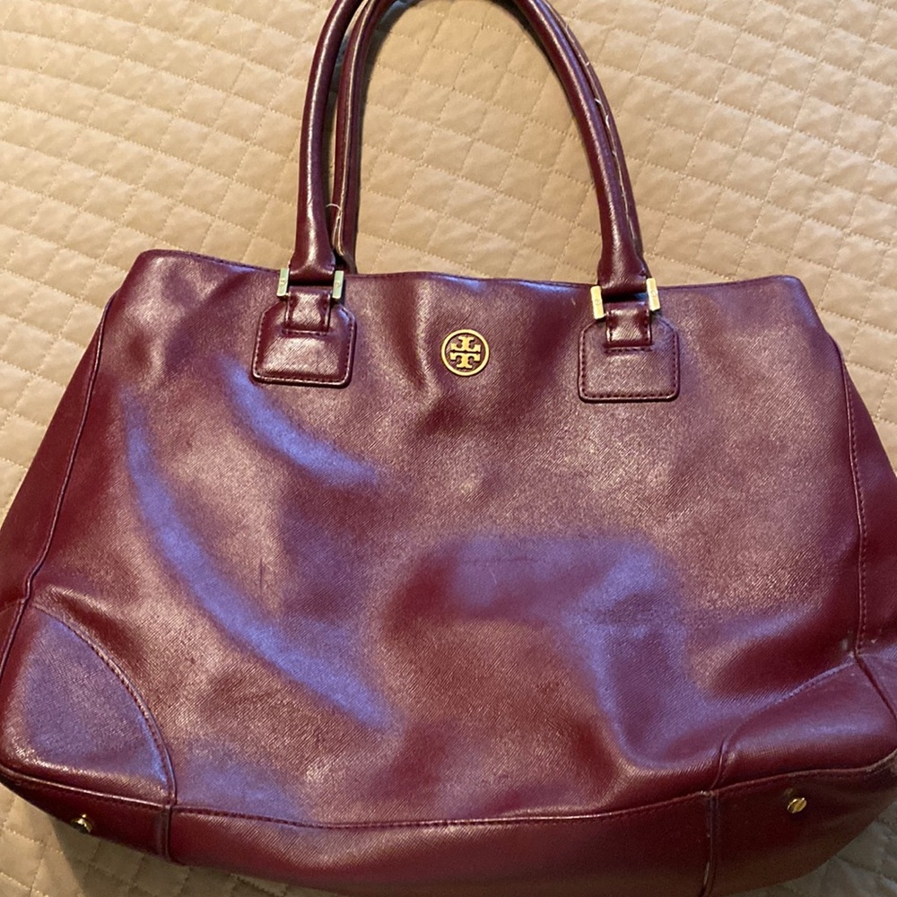 Red leather Tory Burch purse